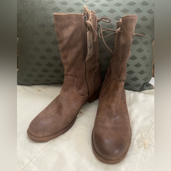 Sofft Shantell Low Waterproof boot. Part of the Aqua Sofft collection. - Picture 5 of 16